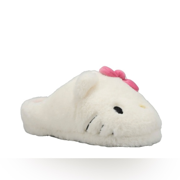 SOLD SOLD SOLD Hello kitty plush slippers indoor/outdoor - Picture 12 of 13